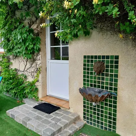Διαμέρισμα Superbe Grand Confort Avec Exterieur Poussan